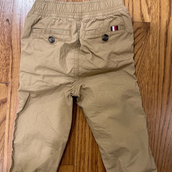 Tommy Hilfiger Khaki joggers - Picture 4 of 5
